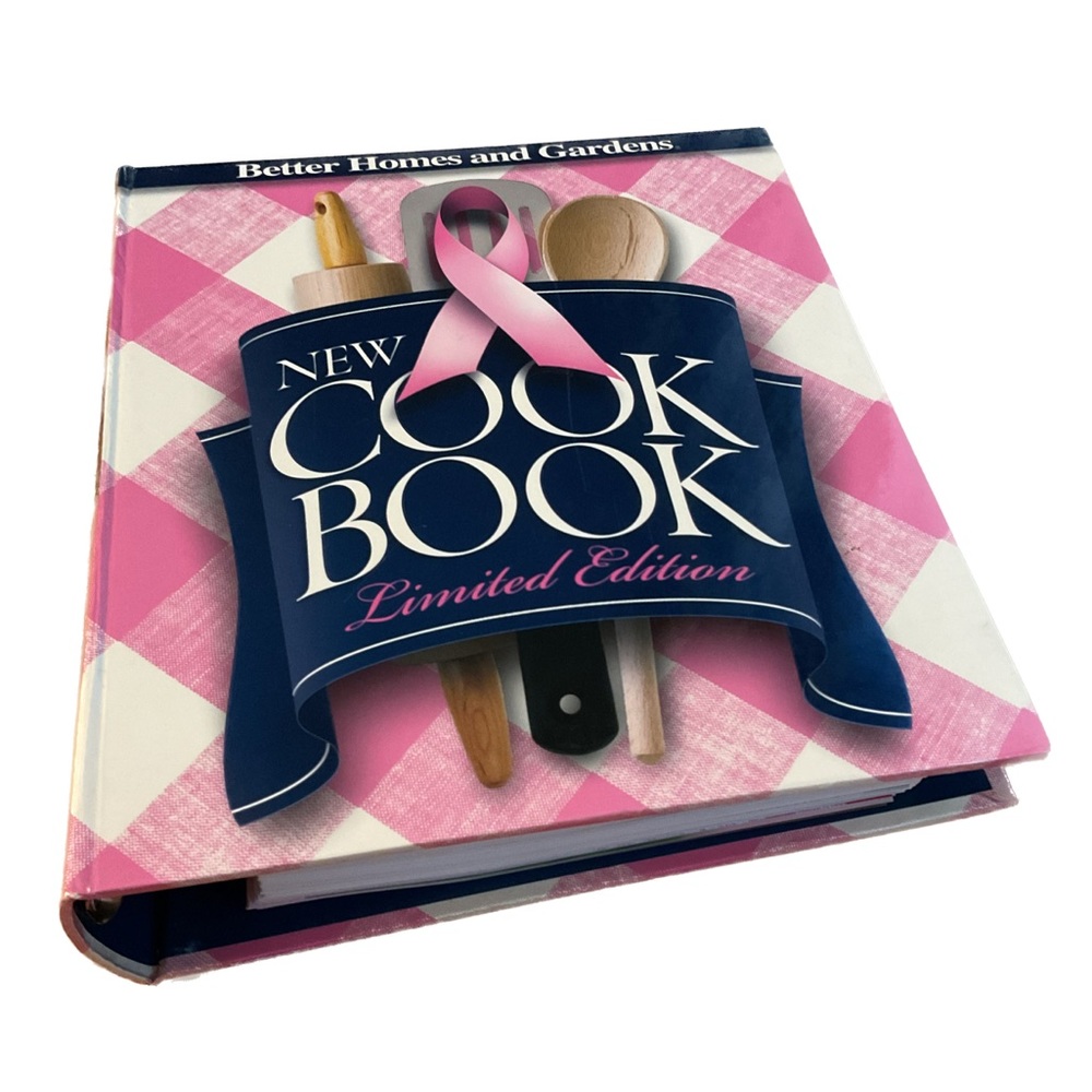 Better Homes & Gardens New Cookbook Limited Edition Pink 2005 Ring Bound